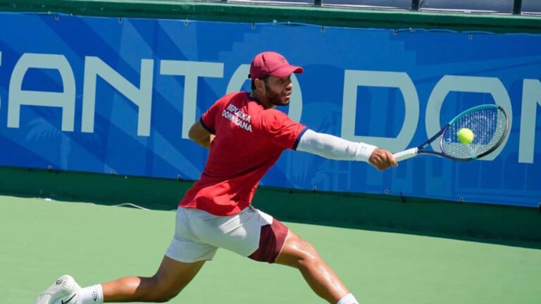 Nick Hardt fue decisivo en la victoria de República Dominicana sobre Egipto, resultado que aseguró el ascenso al Grupo Mundial I de la Copa Davis.