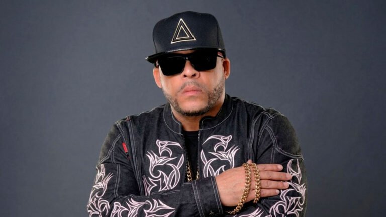 Julián Oro Duro resultó herido durante un ataque ocurrido en su residencia de Santo Domingo Este, donde falleció su esposa, Zeneida Socorro Castillo.