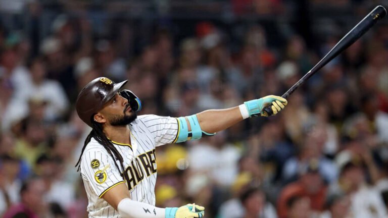 Fernando Tatis Jr., Cristopher Sánchez y Oneil Cruz protagonizaron algunas de las actuaciones dominicanas más destacadas de la jornada en las Grandes Ligas.